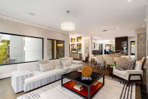 4524 1St Avenue W, Vancouver, BC 