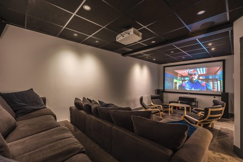 6323 Oracle Road, Sechelt, BC 