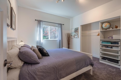 6323 Oracle Road, Sechelt, BC 