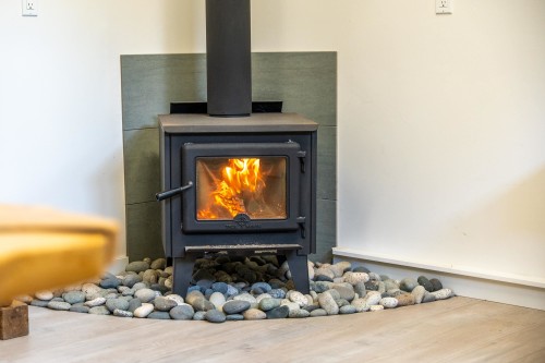 6323 Oracle Road, Sechelt, BC 