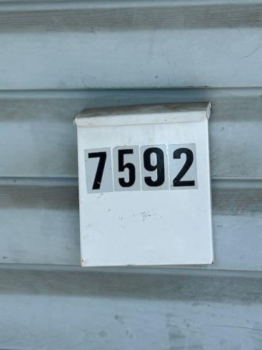 7592 Fraser Street, Vancouver, BC 