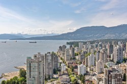 4903-1480 Howe Street  Vancouver, BC V6Z 0G5