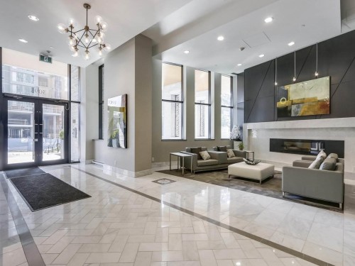 606-3093 Windsor Gate, Coquitlam, BC 