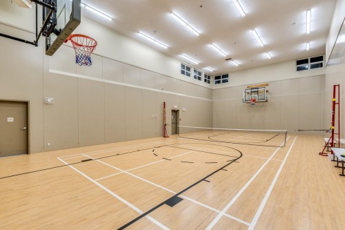 606-3093 Windsor Gate, Coquitlam, BC 