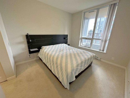 606-3093 Windsor Gate, Coquitlam, BC 