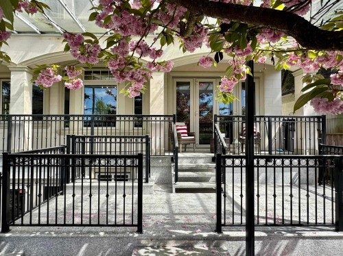 7165 Maple Street, Vancouver, BC 