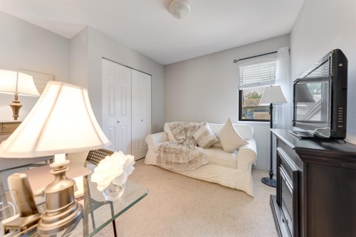 11-20681 Thorne Avenue, Maple Ridge, BC 