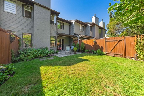 11-20681 Thorne Avenue, Maple Ridge, BC 