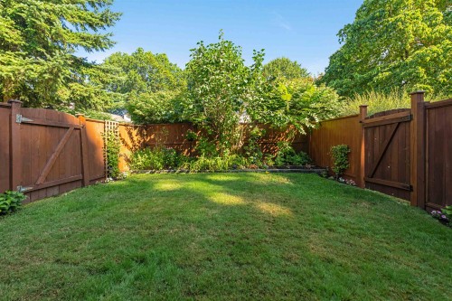 11-20681 Thorne Avenue, Maple Ridge, BC 