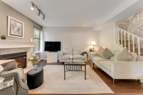 11-20681 Thorne Avenue, Maple Ridge, BC 