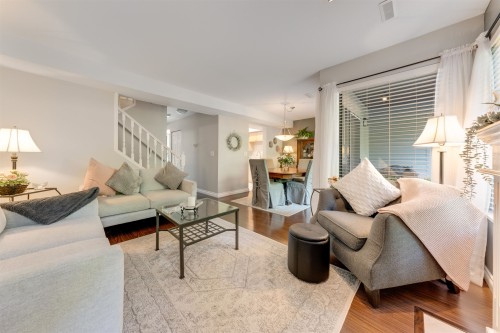 11-20681 Thorne Avenue, Maple Ridge, BC 