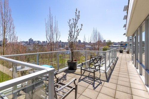 301-638 Beach Crescent, Vancouver, BC 