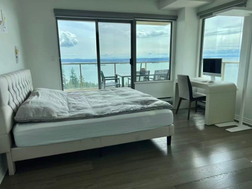 801-3131 Deer Ridge Drive, West Vancouver, BC 