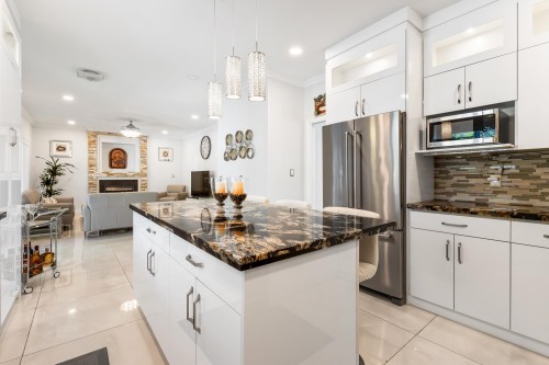 23717 110 Avenue, Maple Ridge, BC 