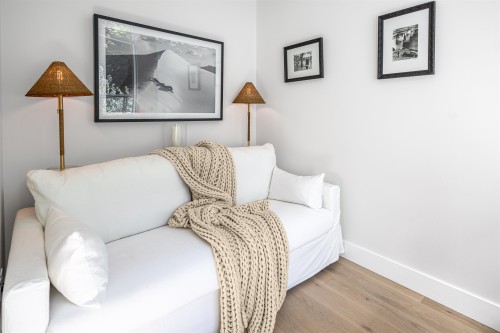 408-6687 Nelson Avenue, West Vancouver, BC 