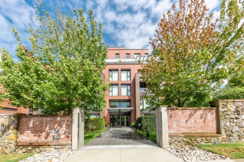 201-1561 57th Avenue W Vancouver, BC V6P 0H5