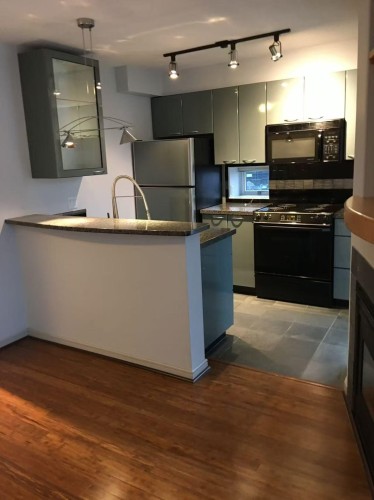 1505-1068 Hornby Street  Vancouver, BC V6Z 2Y7