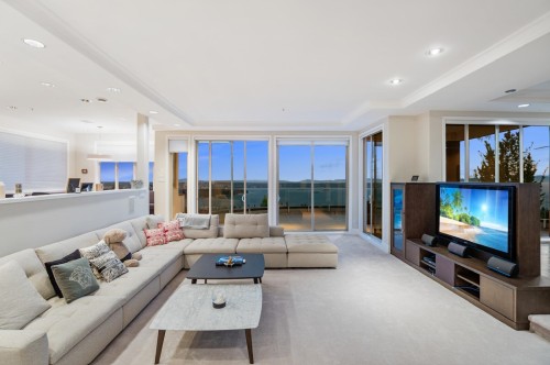 1526 Chippendale Court, West Vancouver, BC 