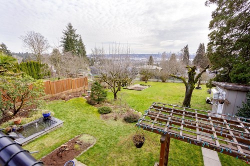 1120 Rochester Avenue, Coquitlam, BC 