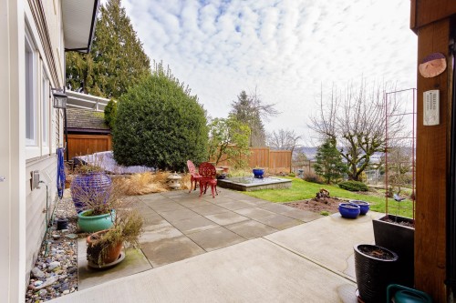 1120 Rochester Avenue, Coquitlam, BC 