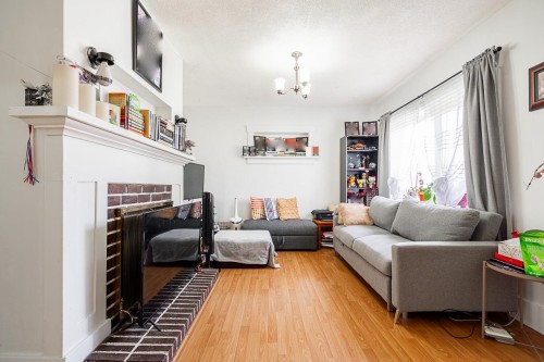 486 King Edward Avenue E, Vancouver, BC 