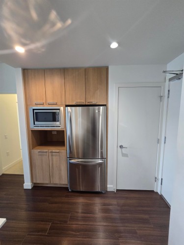 508-9250 University High Street, Burnaby, BC 