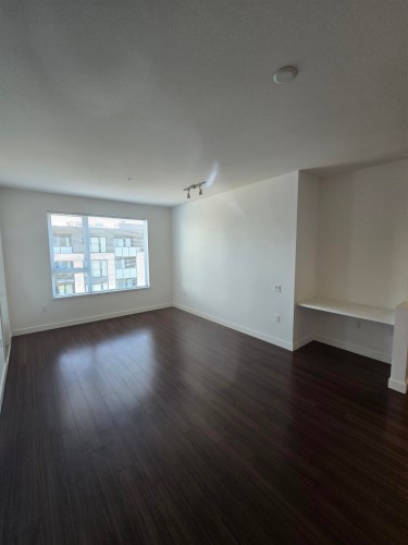 508-9250 University High Street, Burnaby, BC 