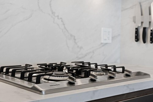 1503-110 Switchmen Street, Vancouver, BC 