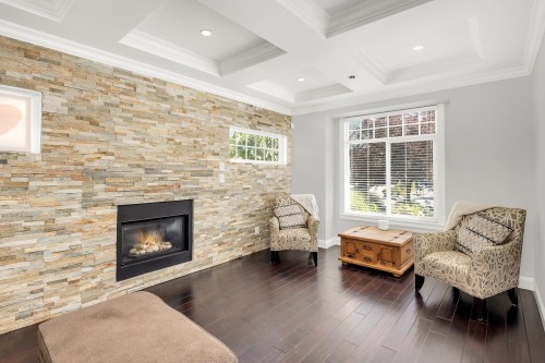 1020 Jay Crescent, Squamish, BC 