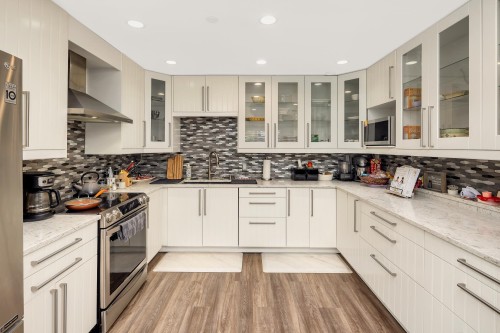 1020 Jay Crescent, Squamish, BC 