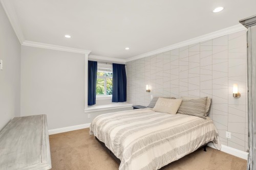 1020 Jay Crescent, Squamish, BC 