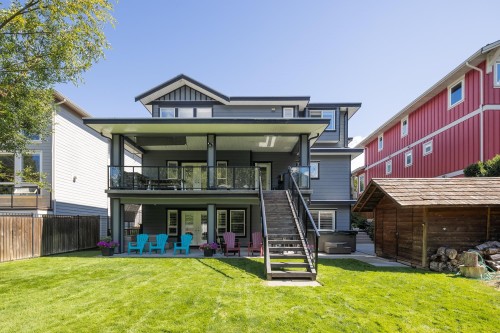 1020 Jay Crescent, Squamish, BC 