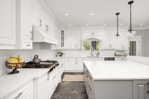 1020 Jay Crescent, Squamish, BC 