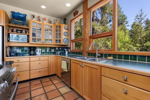 9551 Emerald Drive, Whistler, BC 