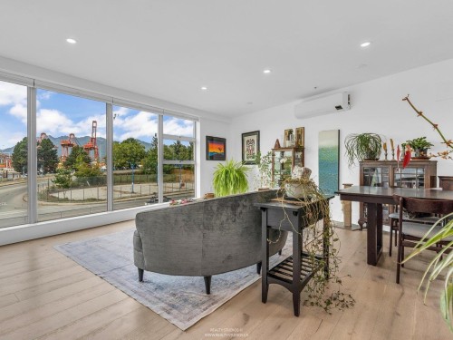 141 Alexander Street, Vancouver, BC 