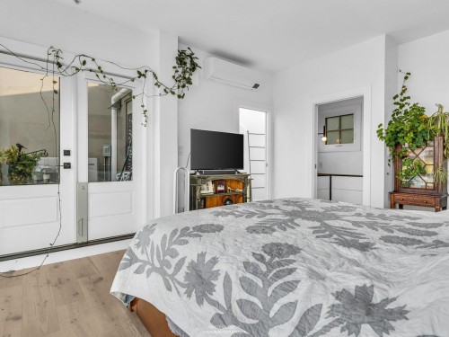 141 Alexander Street, Vancouver, BC 