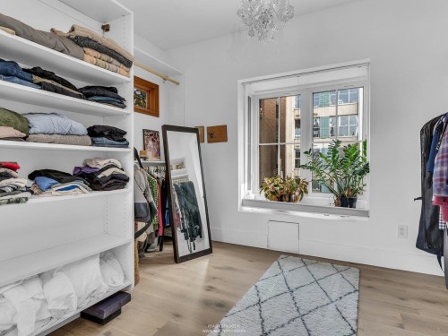 141 Alexander Street, Vancouver, BC 