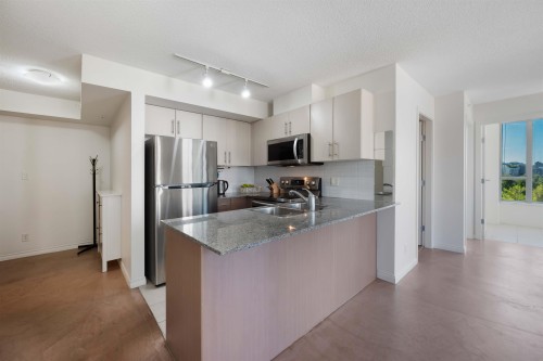 802-550 Taylor Street  Vancouver, BC V6B 1R1