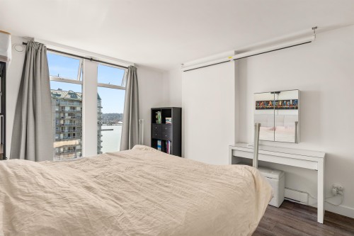 1602-8 Laguna Court, New Westminster, BC 