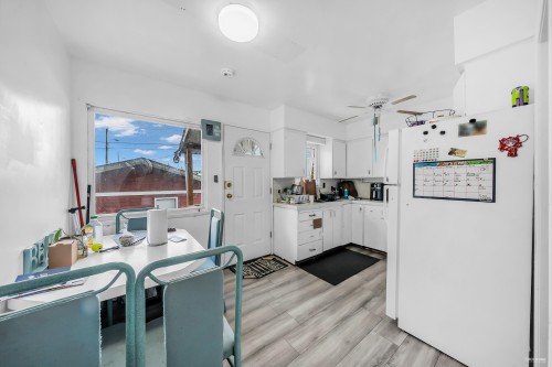 2975 41St Avenue E, Vancouver, BC 