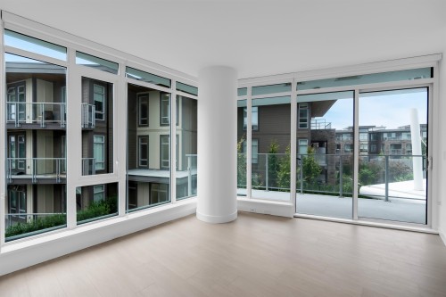 202-7769 Park Crescent, Burnaby, BC 