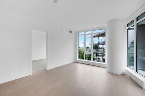 202-7769 Park Crescent, Burnaby, BC 