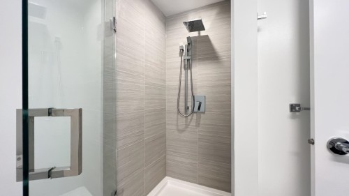 802-5788 Gilbert Road, Richmond, BC 