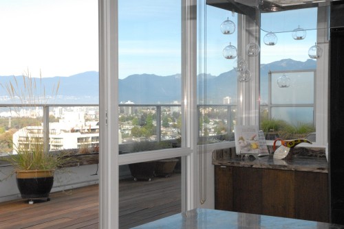 2803-4400 Buchanan Street, Burnaby, BC 