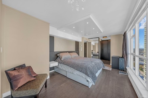 2803-4400 Buchanan Street, Burnaby, BC 