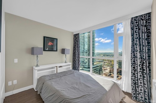 2803-4400 Buchanan Street, Burnaby, BC 