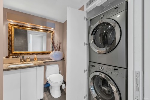 2803-4400 Buchanan Street, Burnaby, BC 