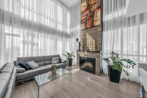 2803-4400 Buchanan Street, Burnaby, BC 