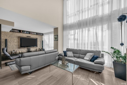 2803-4400 Buchanan Street, Burnaby, BC 