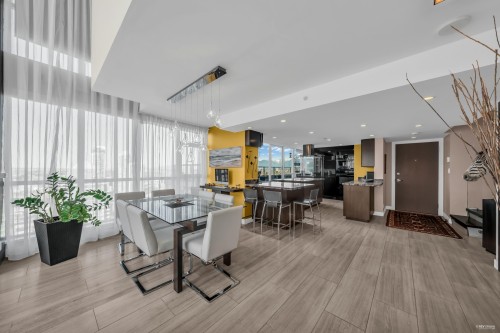 2803-4400 Buchanan Street, Burnaby, BC 